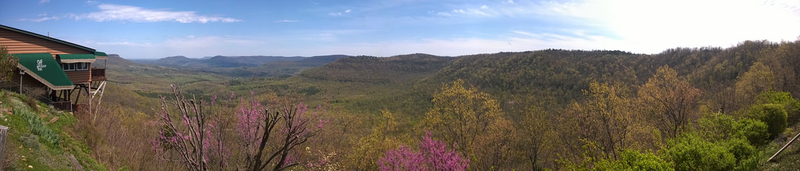 Illustration for article titled Ozark Backroadtrip - Spring 2015